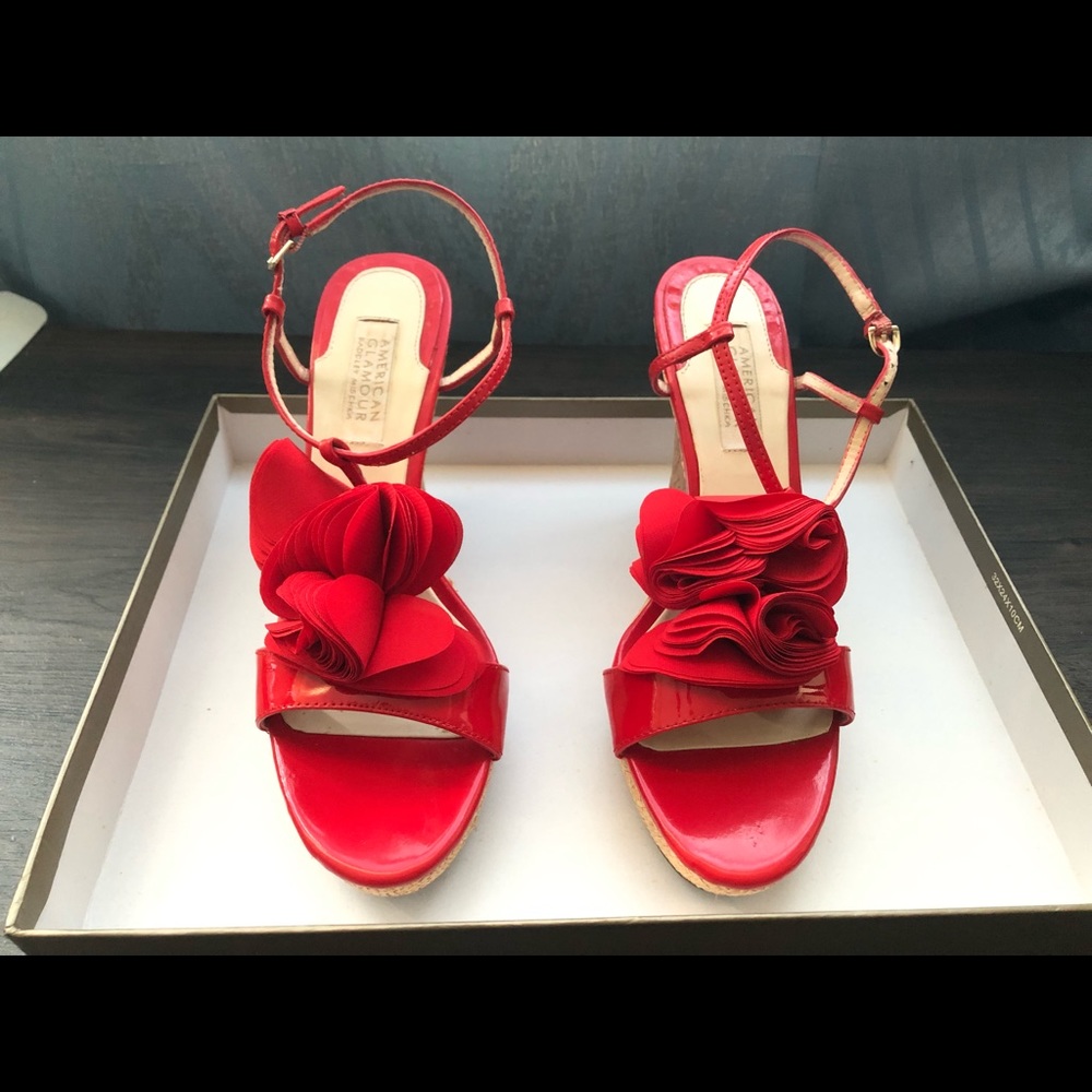American Glamour bangles maroon peach sandals.